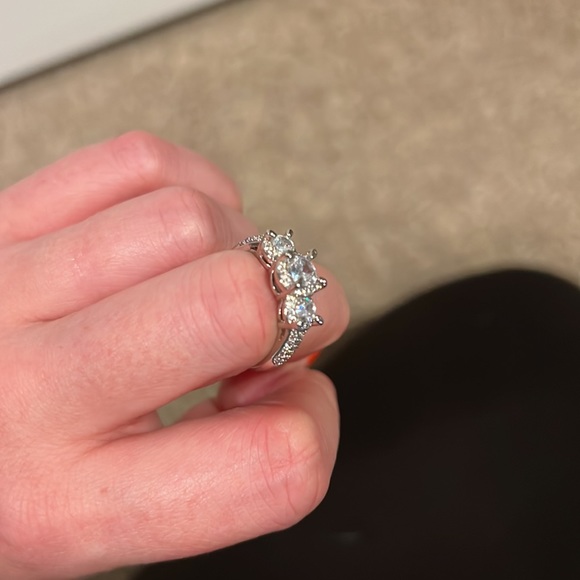 3 stone ring, sterling silver - Picture 5 of 5